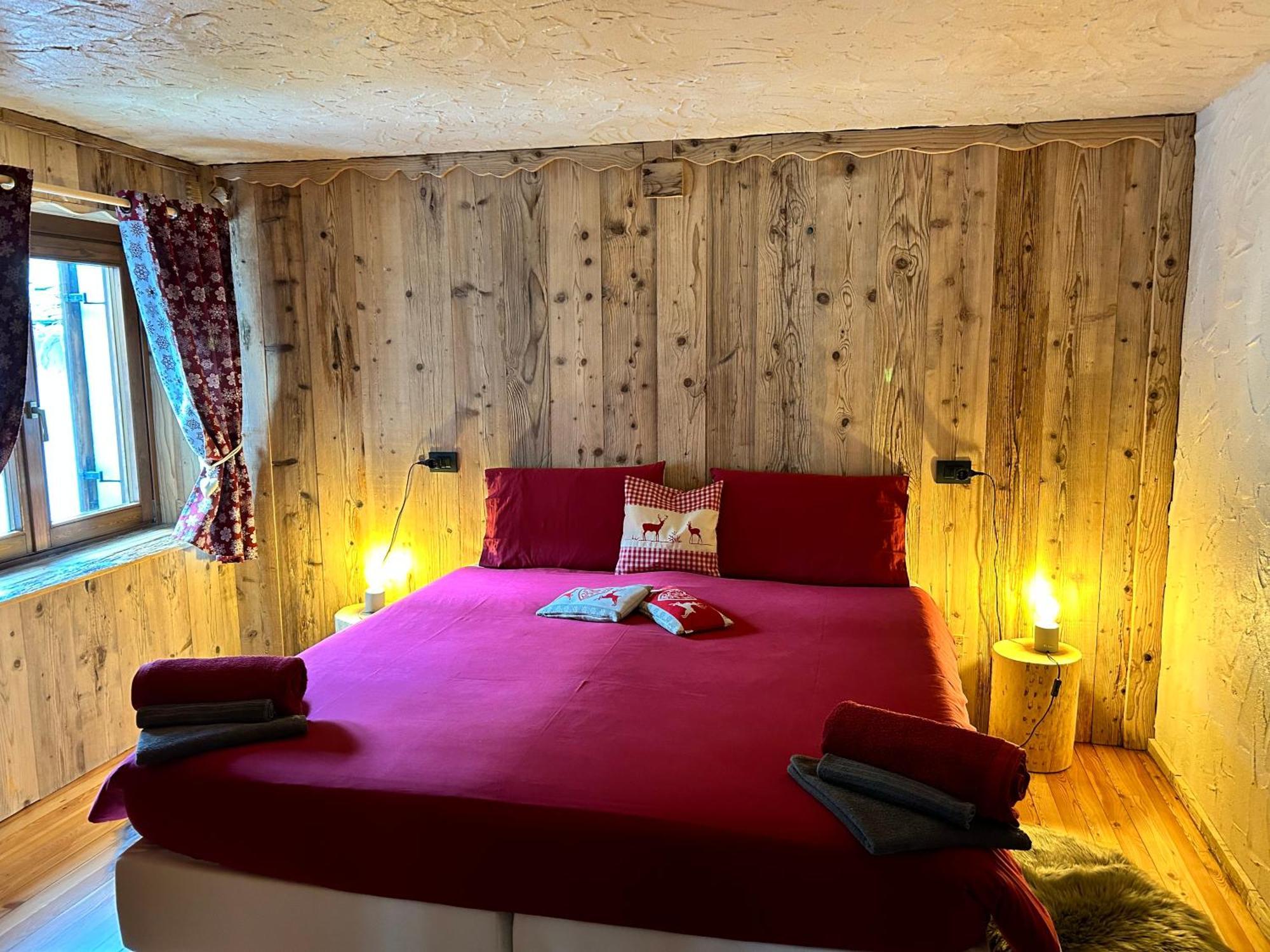 Maison Rongier Nel Centro Di Cogne Exteriör bild